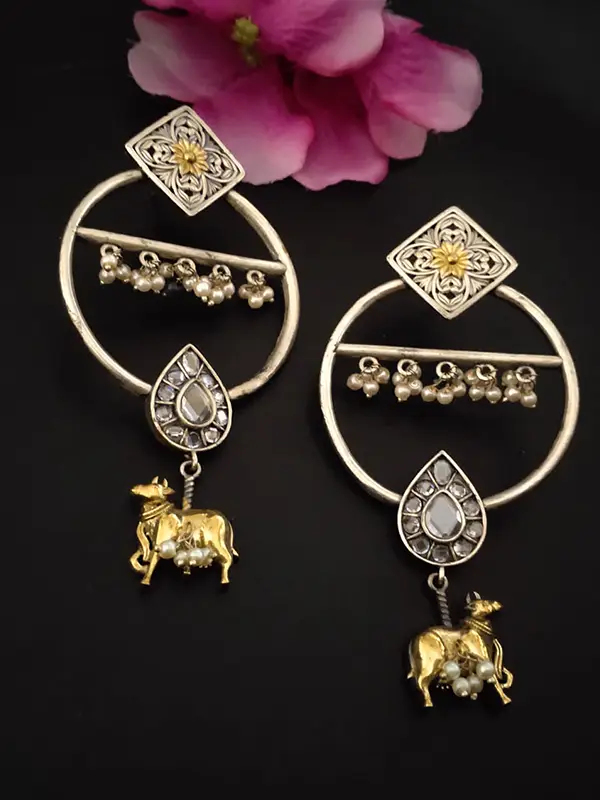 Elegant White Chandbali Earring For Women