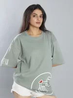 Oversized women's T-shirt