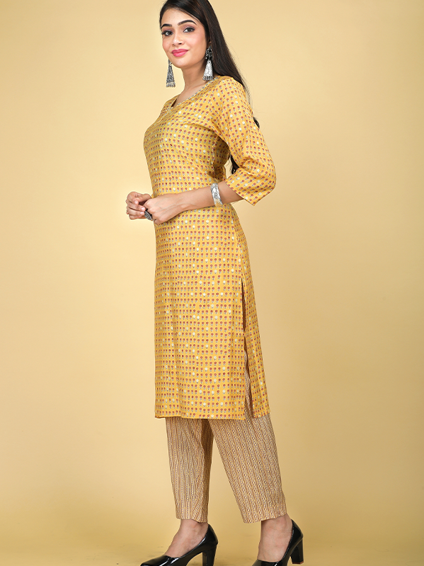 Aarti Ethnic Kurtis & Pant Set For Women