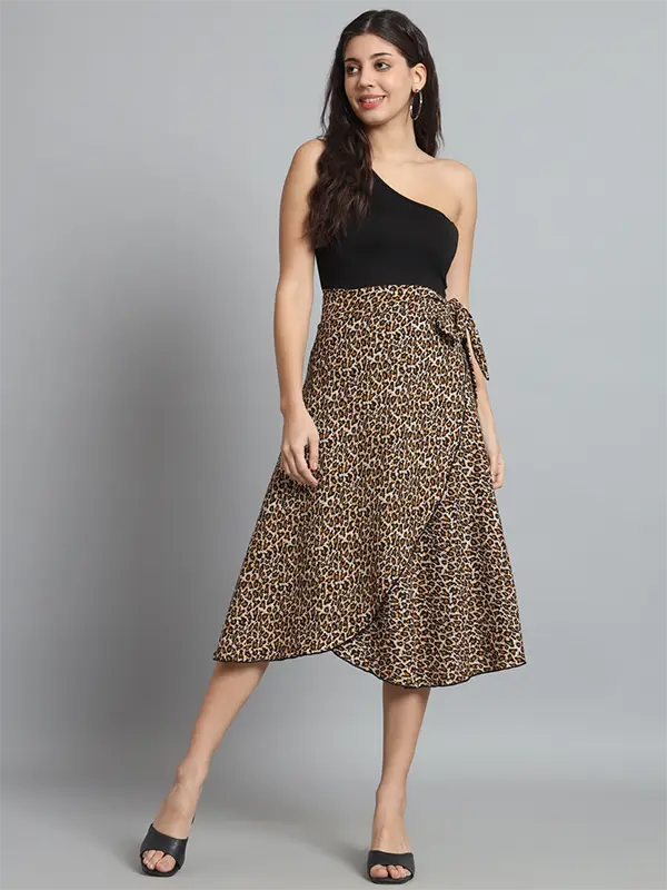 Free Size Tiger Print Wrapskirt For Women