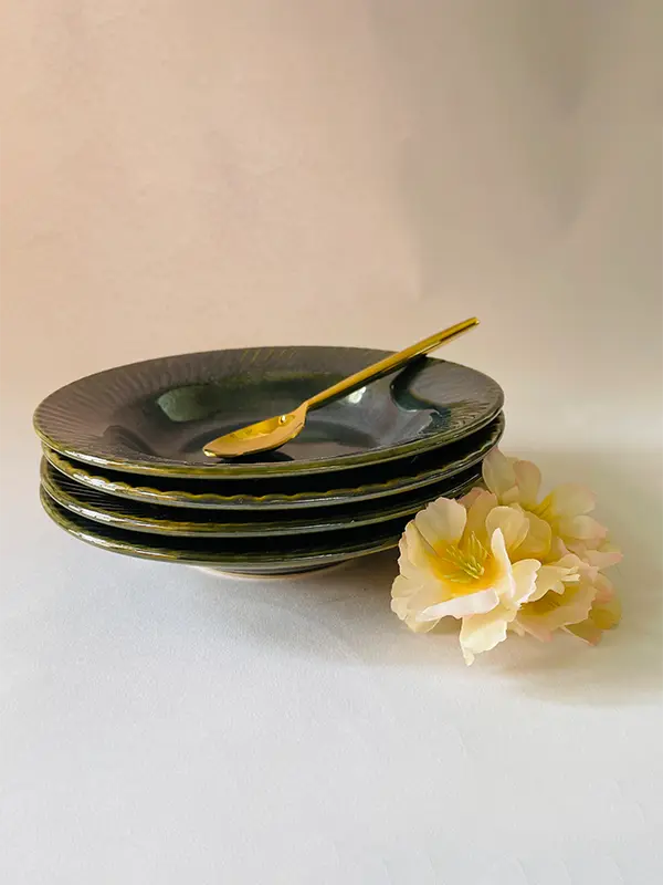 Set of 4 fancy Deep Blue pasta plates