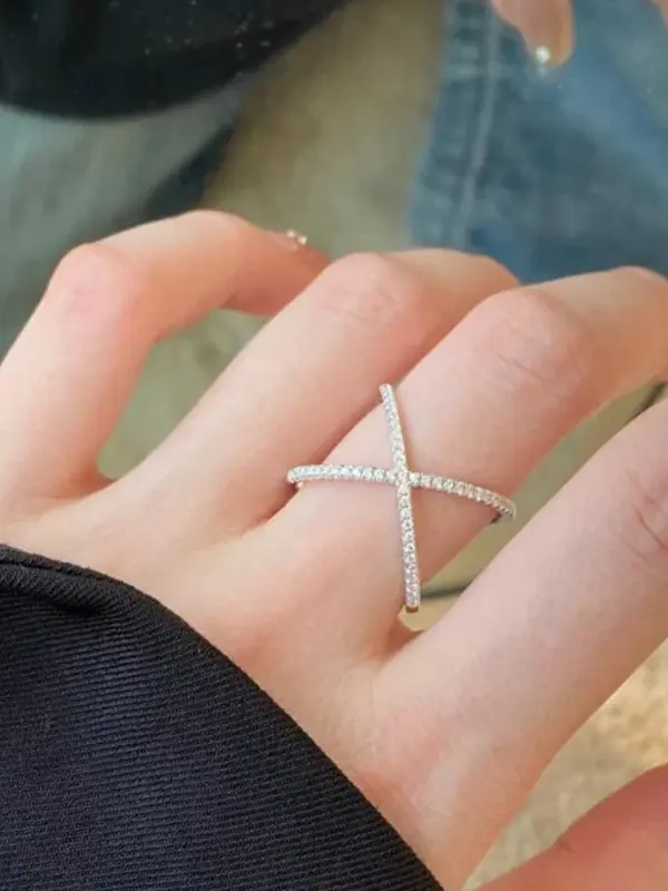 X Shaped Ring