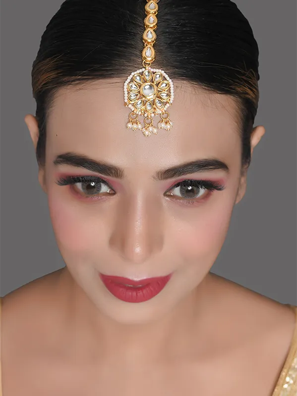 Gold tone Maang Tikka