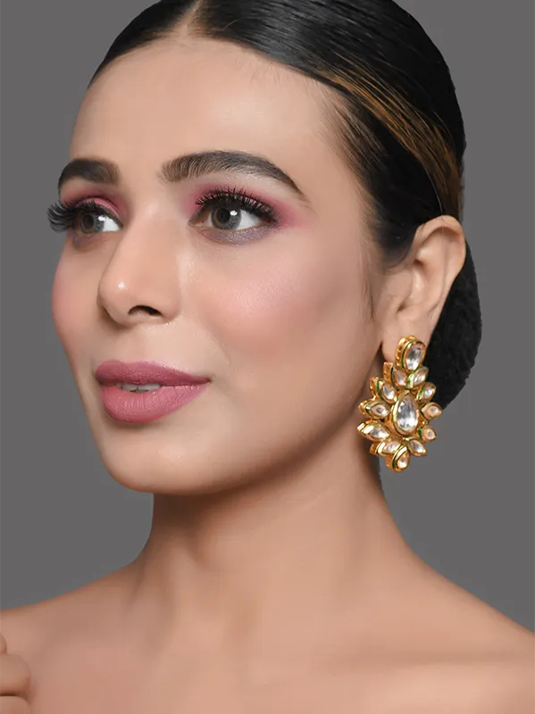 handmade golden tone kundan earrings