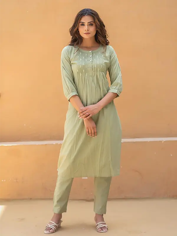 pista color kurta set for women